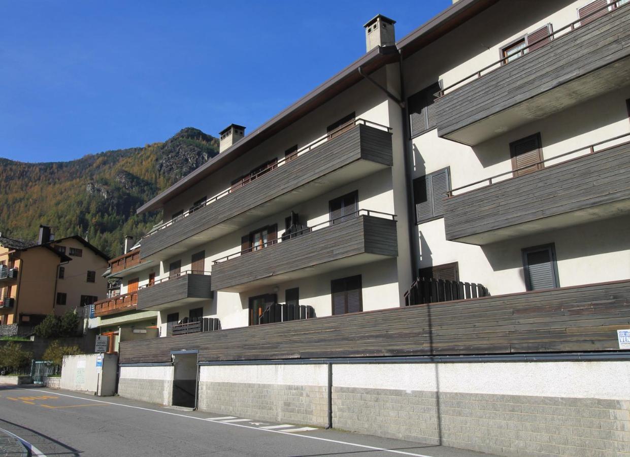 Ca Pizzo Scalino Appartement Chiesa in Valmalenco Buitenkant foto